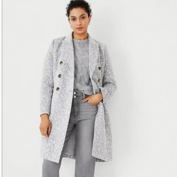 ANN TAYLOR $258 GRAY ANIMAL PRINT CHESTERFIELD COAT - Picture 2 of 15